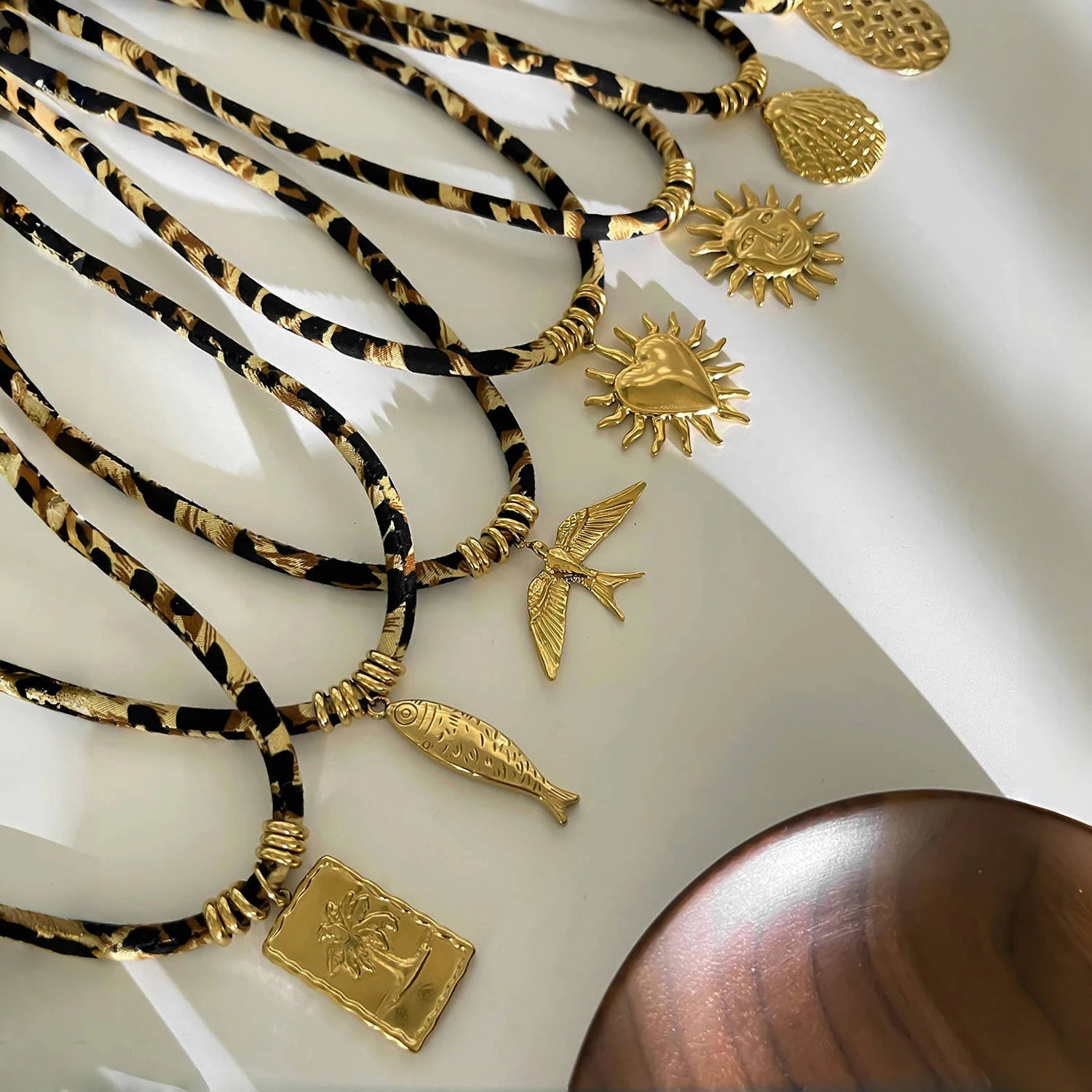 Leopard Flower Heart Sun Drop Collar Necklace