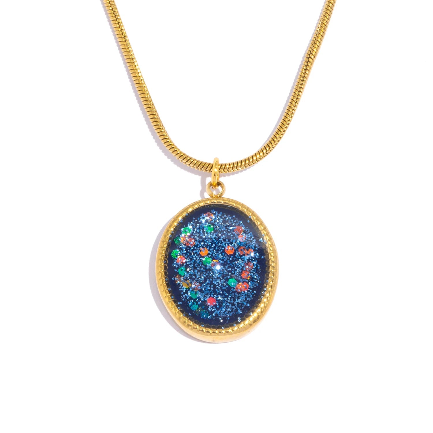 Oval Pendant Necklace