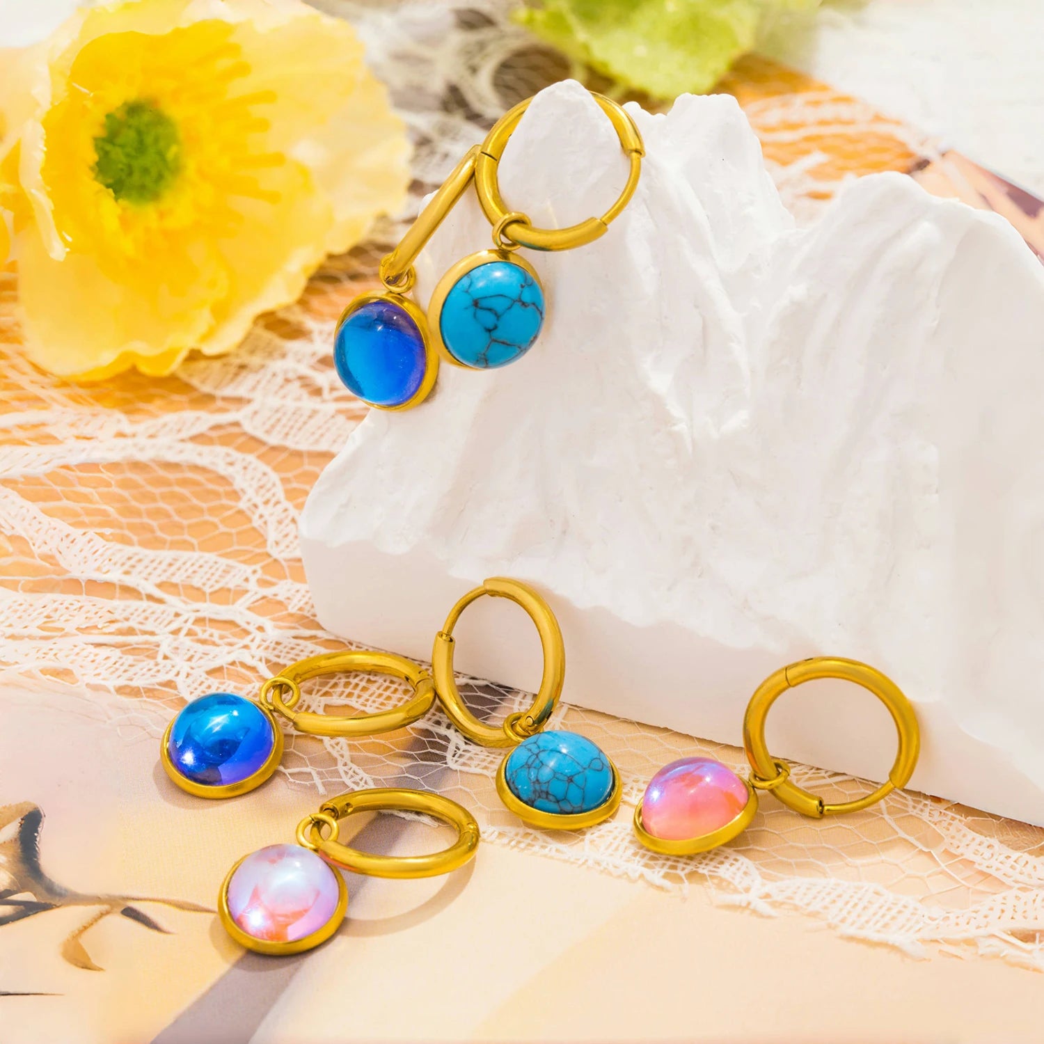 Charm Pearl Earrings