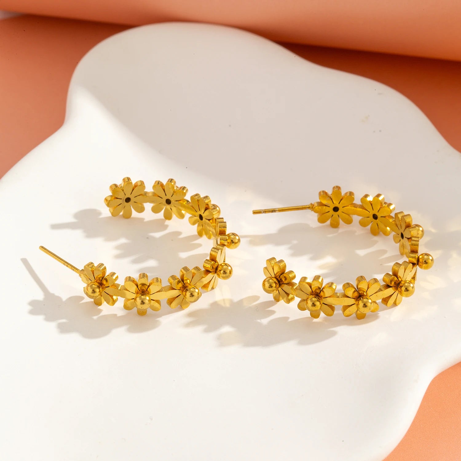 Daisy Flower Earrings