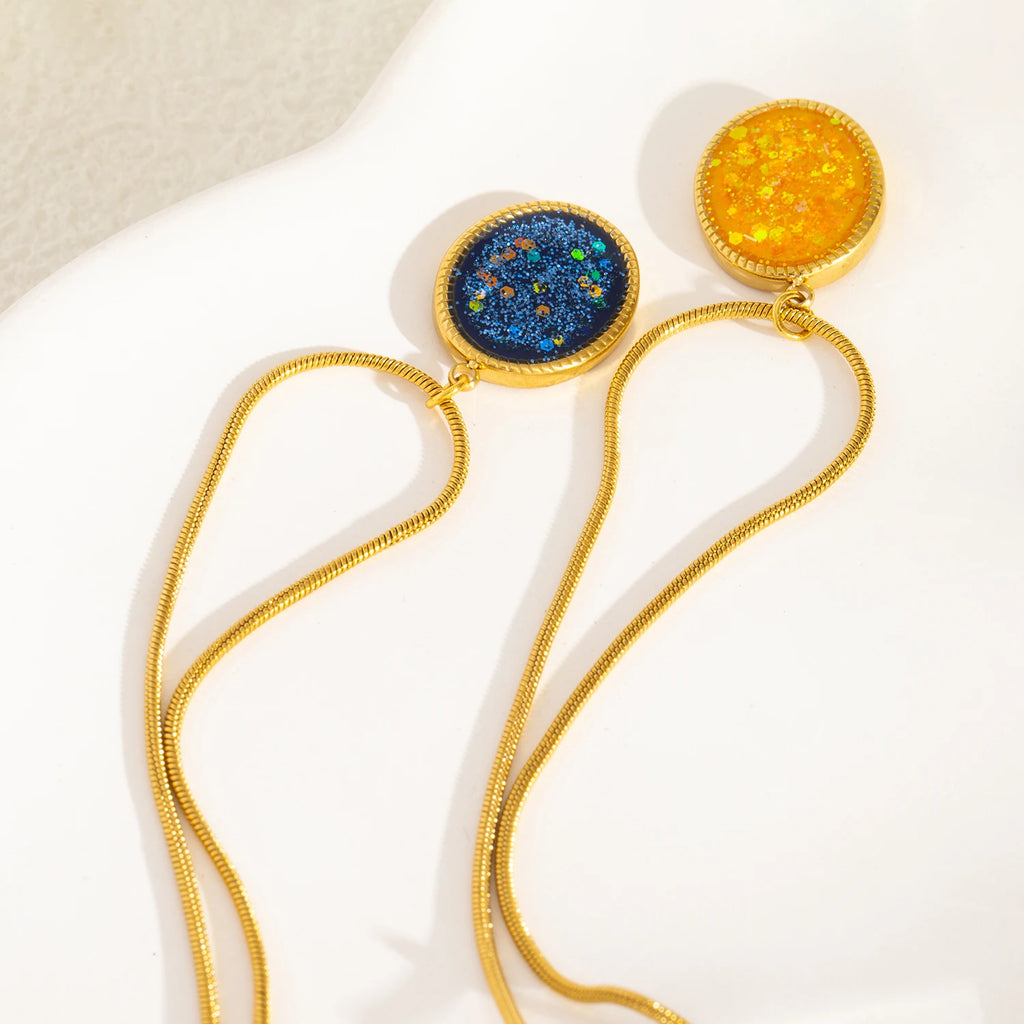 Oval Pendant Necklace