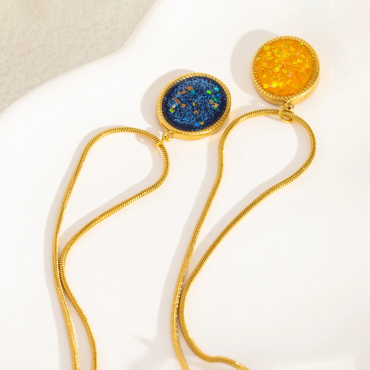 Oval Pendant Necklace